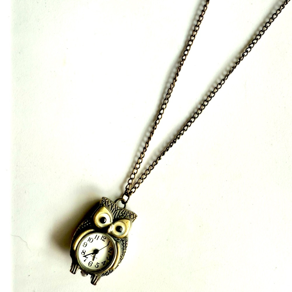 Vintage Owl Pendant Necklace with Clock